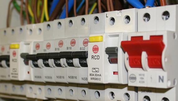 Circuit Breaker Making Capacity